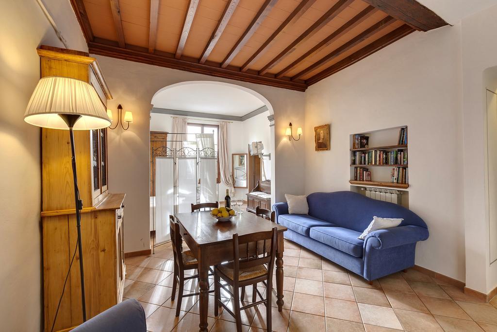 Signoria Apartment With A View Florence Room photo
